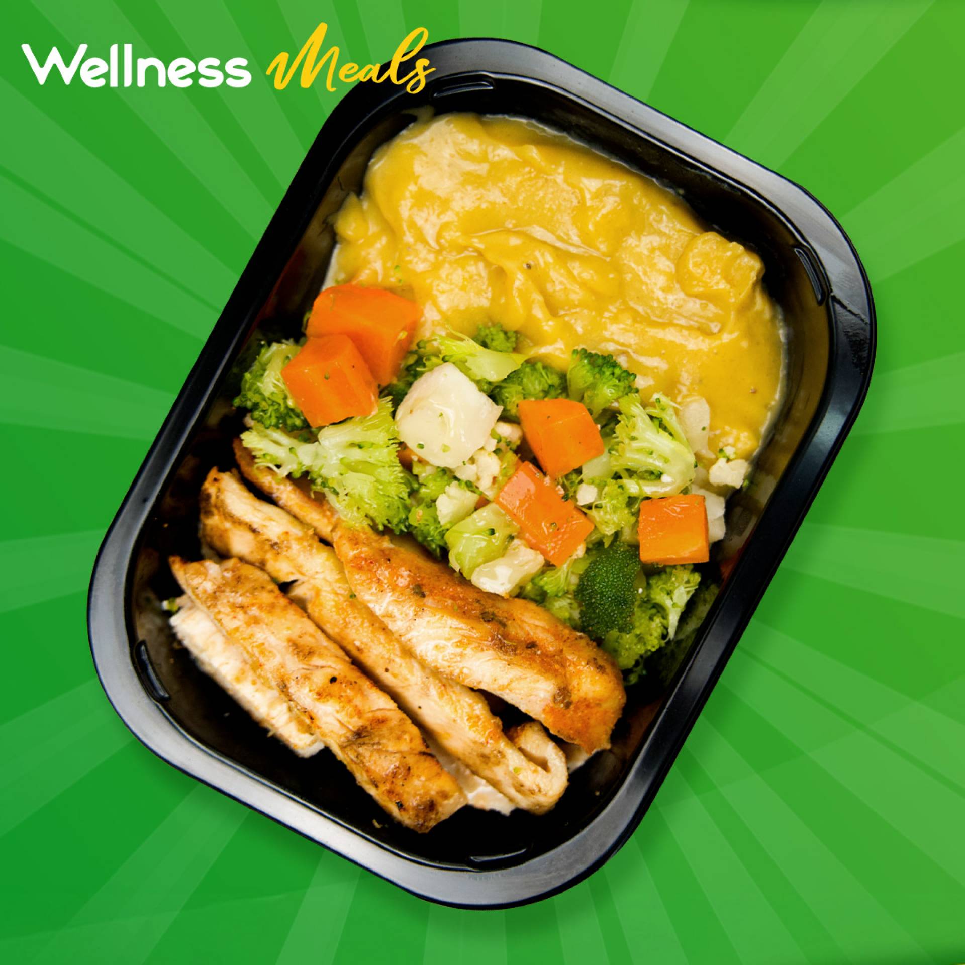 28. Pechuga de Pollo con Majado de Viandas y Vegetales Mixtos en Aceite de Aguacate